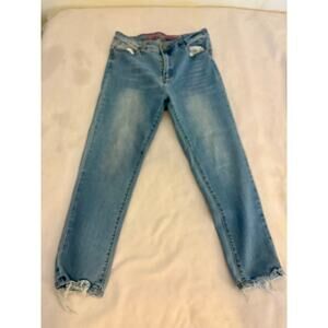 GOGO Jeans High Rise Ankle Distressed light wash Women's Size 15/32